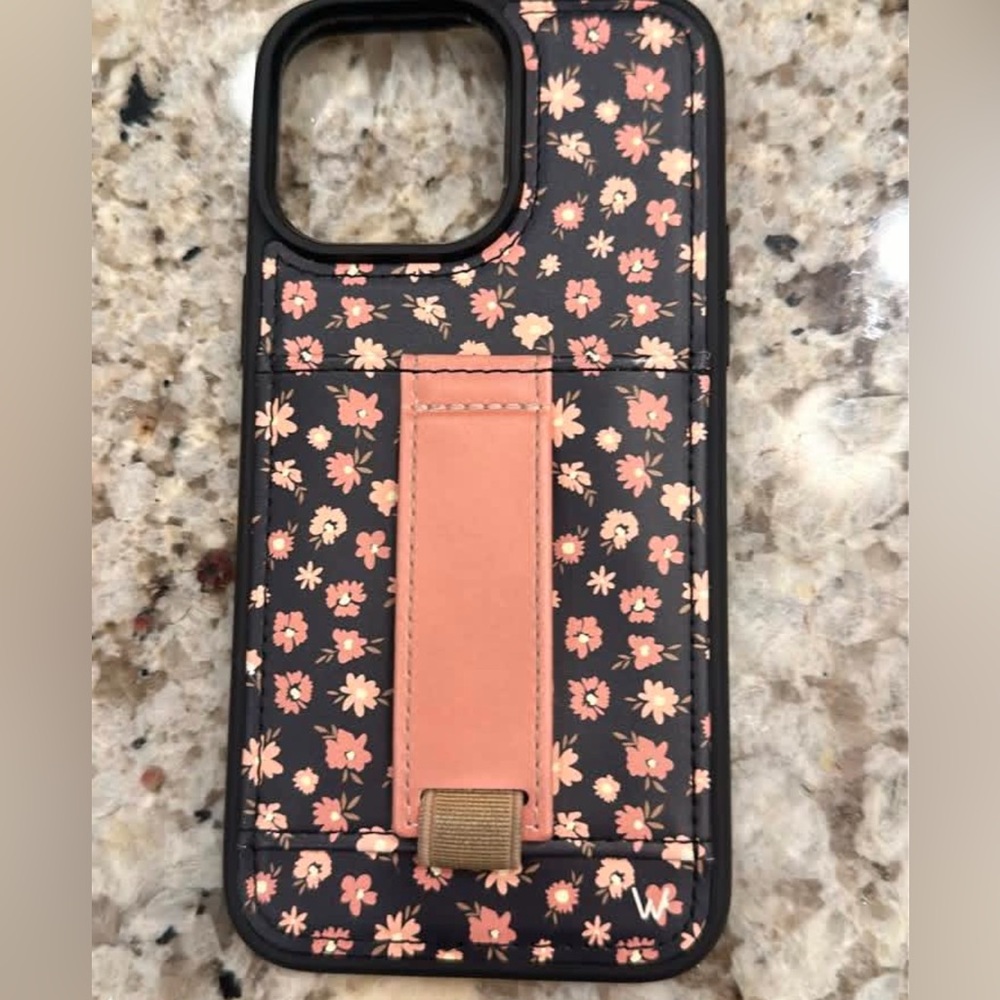 Walli Case iPhone 14 Pro Max. Excellent condition